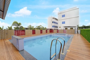 House | Pool - Deluxe Room Sonia Mahi Inn (Nagercoil)