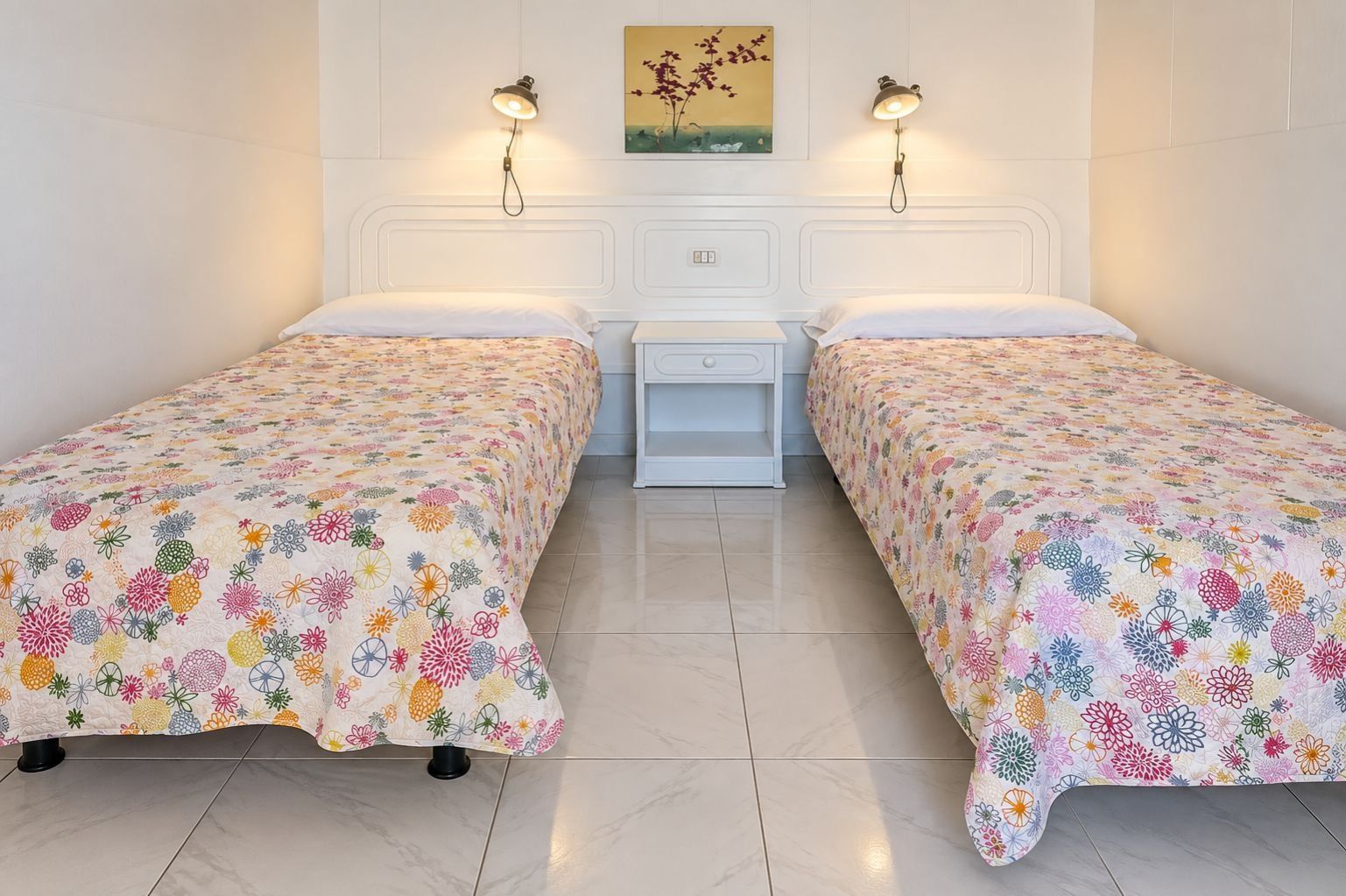 2 bedrooms, iron/ironing board, travel crib, WiFi (free)