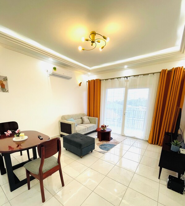 Living area - 3K Residences Yaoundé Odza - Premium 1-Bedroom Apartment - S3 (Yaoundé)