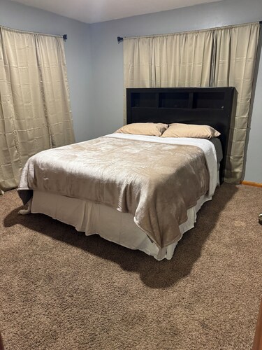Cozy 2-bedroom house in welcoming El Dorado Minutes from Refinery