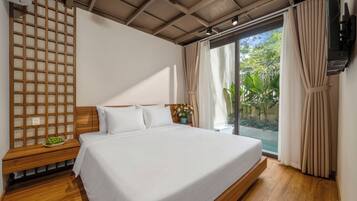 Iron/ironing board, WiFi (free), bed sheets