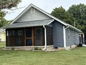 Exterior - Cute & Updated Home with Country Charm (Bloomington)