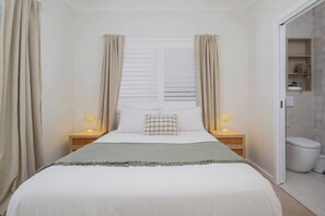 Room - Fernleigh Escape Close to Cafs Trails and Beaches (Adamstown)