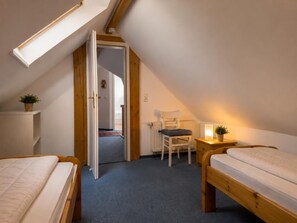 Room - Vrbo Property (Wangerland)