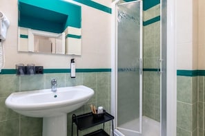 Bathroom - Domus Bella Roma (Roma)