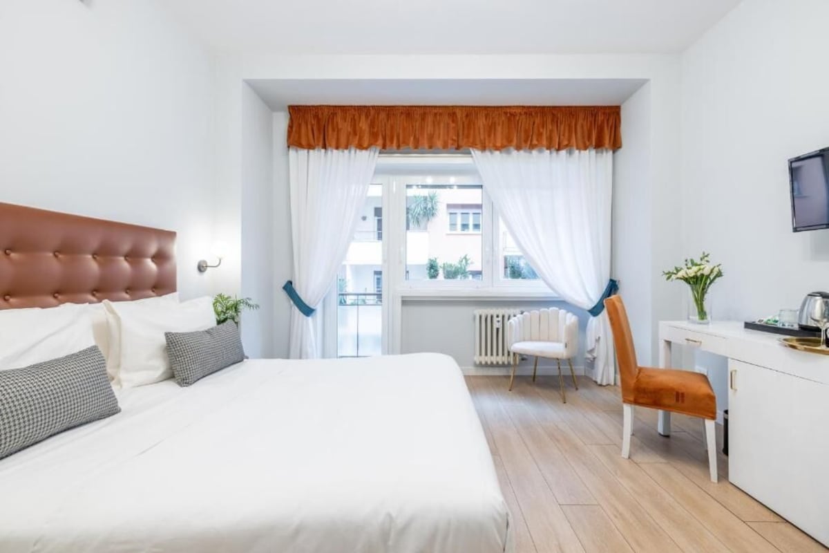 In-room safe, iron/ironing board (on request), WiFi (free)