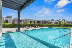Outdoor pool - Casa Ivarica Spacious Home for 20 in Residential (Mezcales)