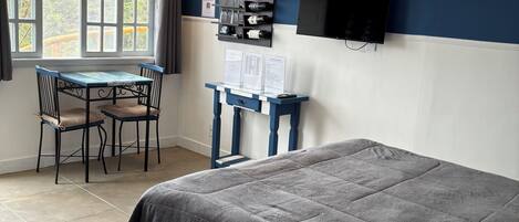 1 bedroom, iron/ironing board, WiFi (free), bed sheets