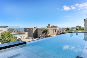 Unclassified image, 3 of 32, button - Ocean View, Luxury Aurum Apt, Pool - Bantry Allure (Cape Town)