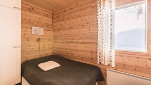 Room - Jyrkkälä B | Family-Friendly Apt Near Ski Slopes (Ruka)