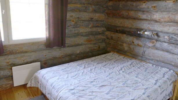 Room - Cozy 2BR Apt in Länsi-Ruka | Sauna & Fireplace (Ruka)