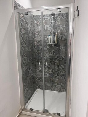 Bathroom - Mira (Messina)