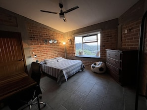 Room - Vrbo Property (Jal.)