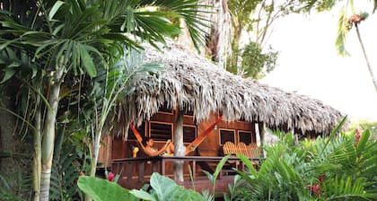 Lamanai Outpost Lodge