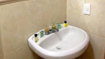 Double Room, Garden View | Bathroom | Bathtub, free toiletries, towels, soap
