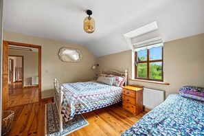 Room - Killarney Large Spacious Holiday Home - Golf, Family stays, Tour Kerry (KY)