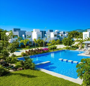 Pool - Casa Zoe Zafiro Residencial Sleeps 16 (San Vicente)
