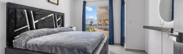 Room - Casa Zoe Zafiro Residencial Sleeps 16 (San Vicente)