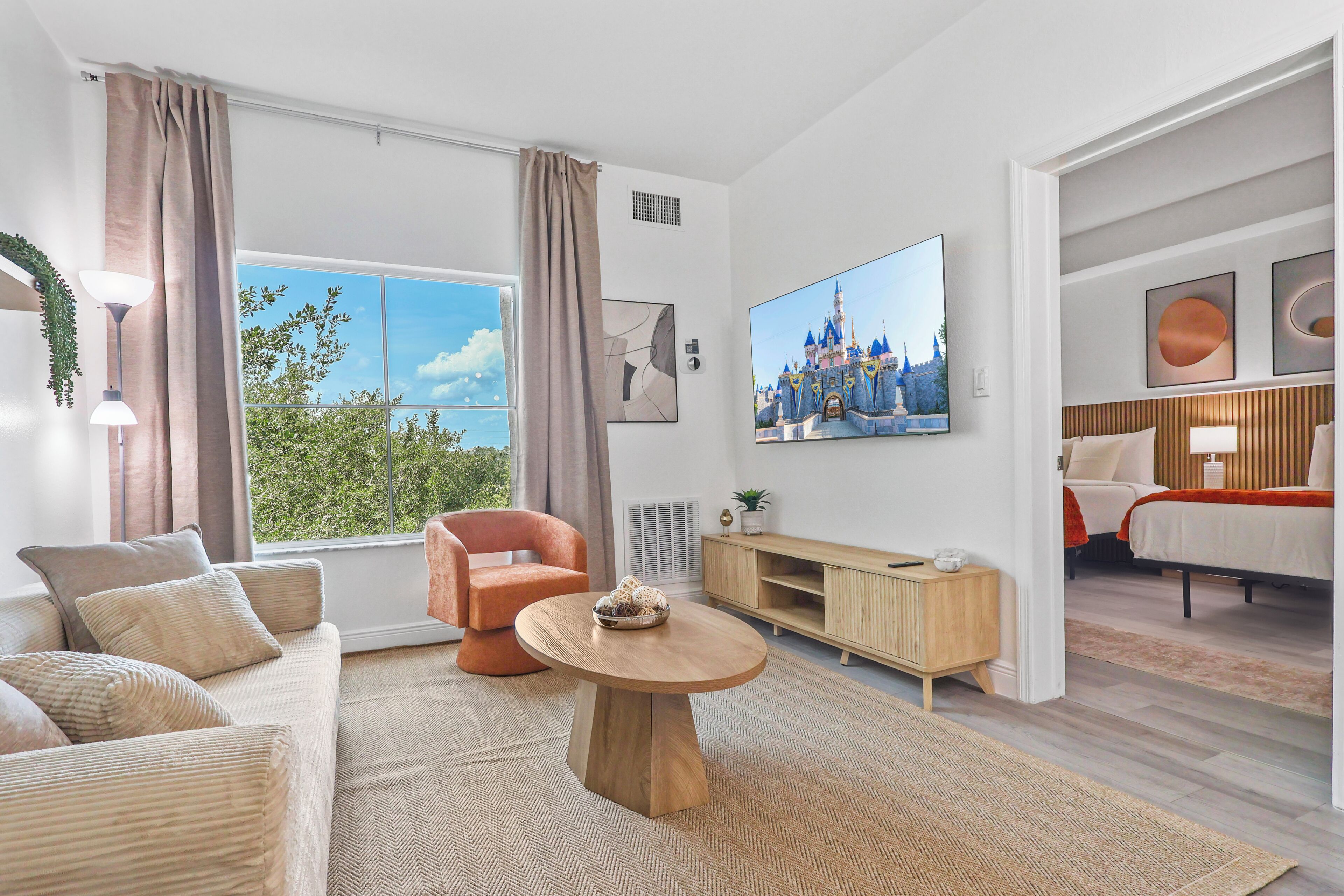 2 queens bed apartment near Disney and Vineland outlet