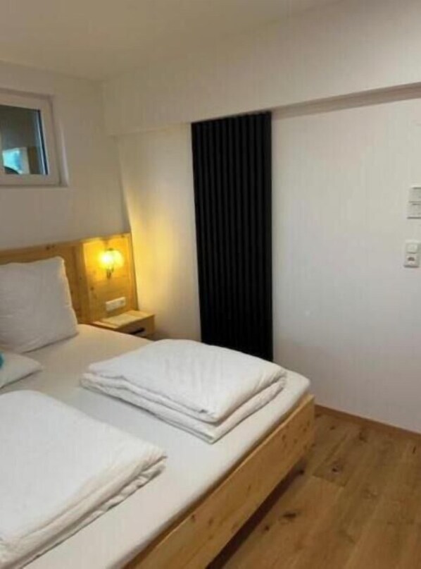 Room - Vrbo Property (Riezlern)