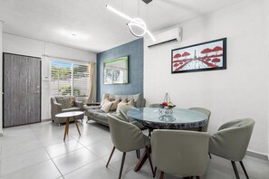 Dining - Casa Esperanza 3-Bedroom Zafiro Residencial (San Vicente)