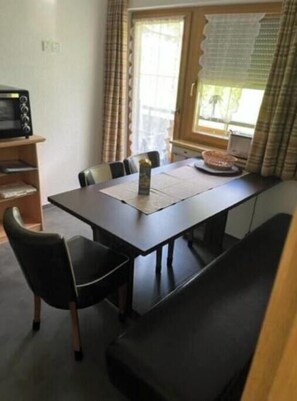 Unclassified image, 3 of 12, button - Fellhornblick Vacation Rentals: 2-Bedroom Apartment (Riezlern)