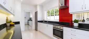 Sky Nova Villa False Bay Mountain & Ocean Views