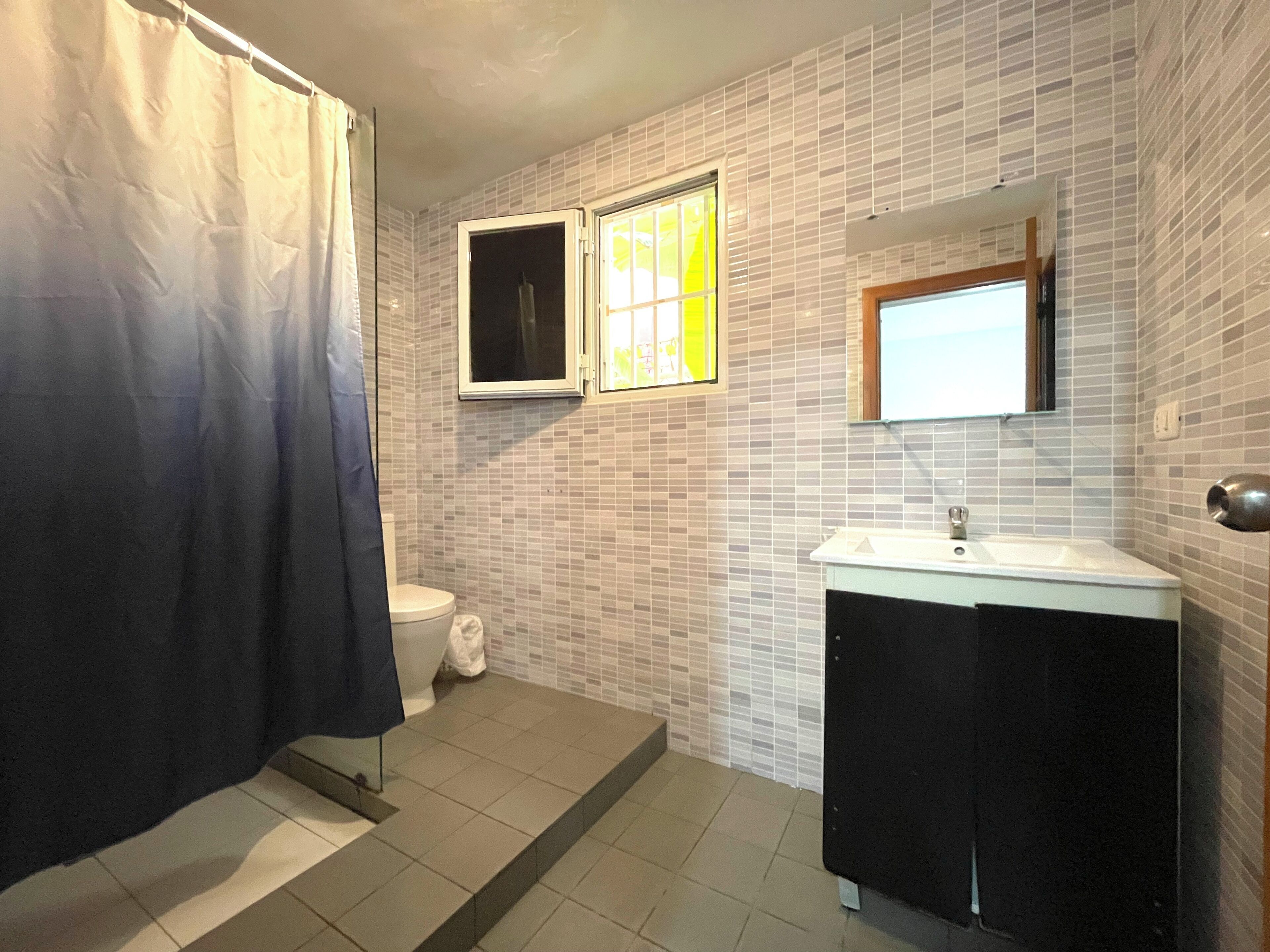 Executive-Suite, Poolzugang, Gartenblick | Badezimmer