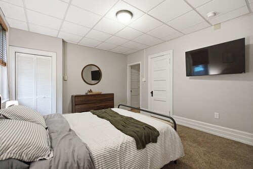 The Williamsport Victorian Near UPMC & Downtown w/ Central Air