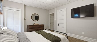 The Williamsport Victorian Near UPMC & Downtown w/ Central Air