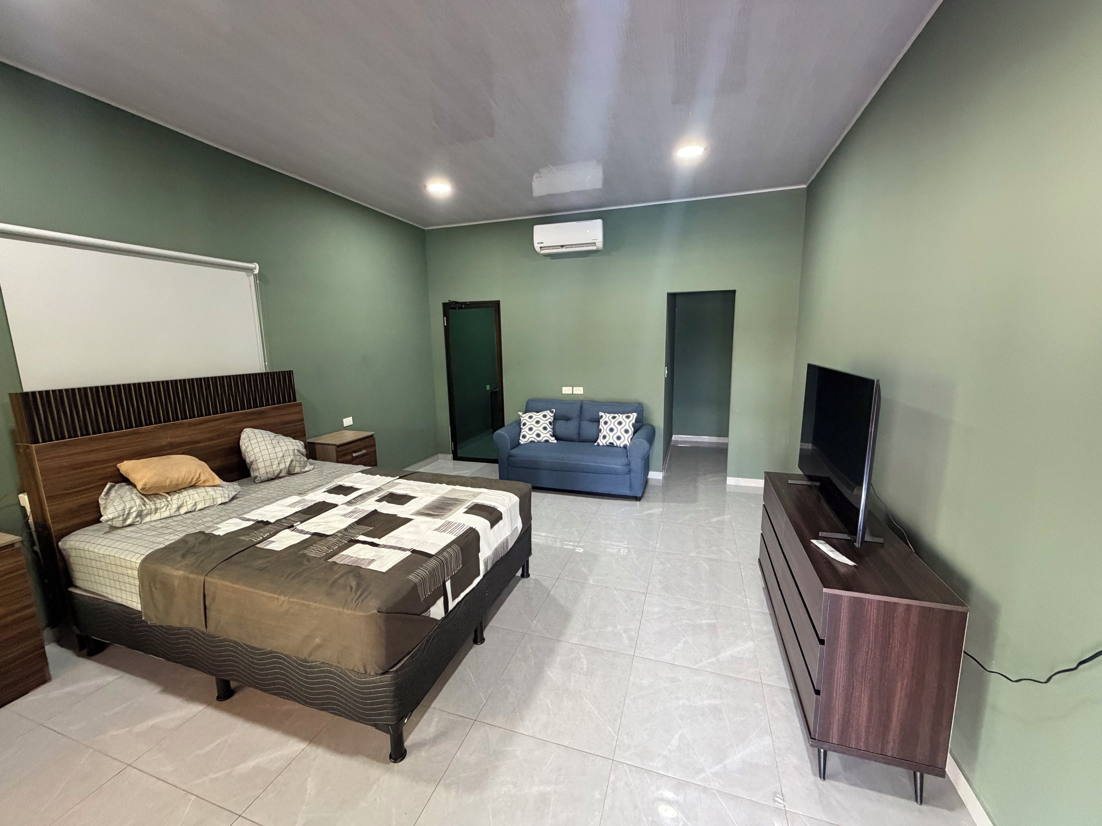 Double Room, Pool View | WiFi (free)