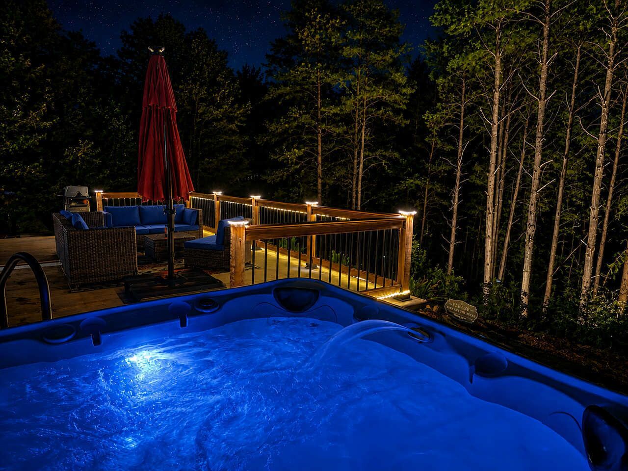 Outdoor spa tub