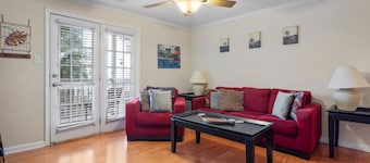Slip Away at Harbor Landing
