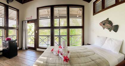 North Beach Retreat Belize