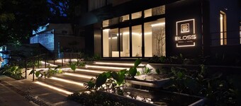 BLOSS HOTEL