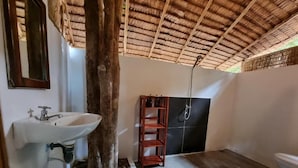 Bathroom - SUNBOO Beach Bungalows (Preah Sihanouk)