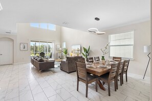 Unclassified image, 5 of 42, button - ViLla dReaMs PoOl +Game Room NeAr DiSnEy (Kissimmee)