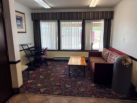 Sala de estar en el lobby