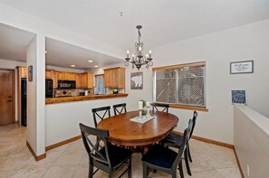 Dining - Summit Timber | 3-Min Walk to Snow Summit (Big Bear Lake)