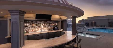 Bar (en la propiedad)