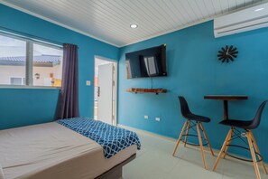 Room - Vrbo Property (Oranjestad)