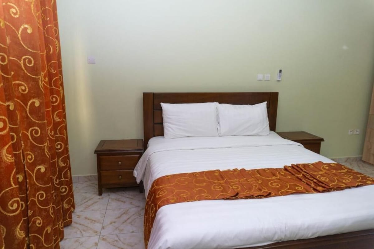 Condo, Balcony, City View | Laptop workspace, WiFi (free)