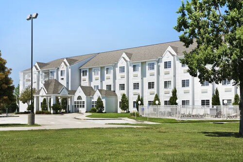 Red Stick Hotel