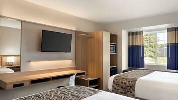 Comfort Double Room | Desk, iron/ironing board, WiFi (free)