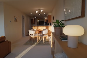 Unclassified image, 4 of 22, button - Peaceful 2-bedroom apartment in Everett perfect for your stay (Everett)
