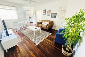 Living area - Entire rental unit in Paddington, Australia (Paddington)