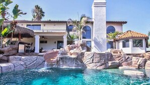 Unclassified image, 3 of 34, button - Moana Del Sol - Vineyard Estate + Resort Pool (Temecula)