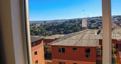Charm & Comfort in Vila Estrela + Garage