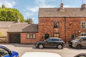 Exterior - Beautiful Cottage in Malmesbury (Malmesbury)