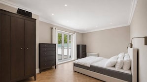 5 habitaciones y wifi gratis 